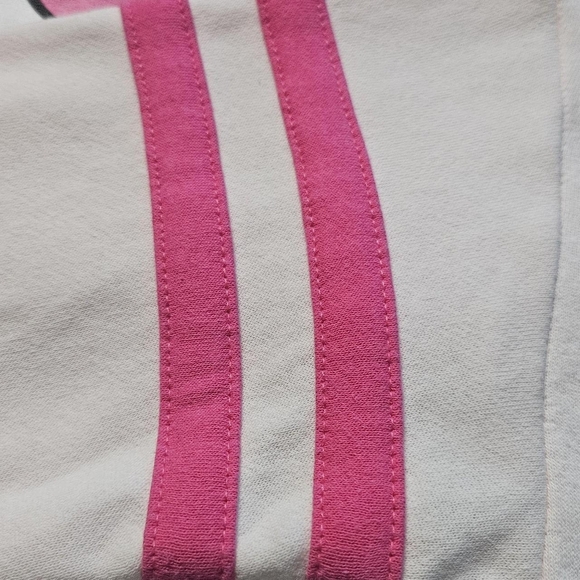 Sanrio Hello Kitty and Friends Pink Apparel - Picture 2 of 8